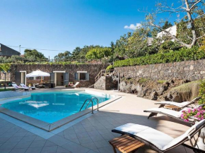 Luxurious Villa in Ragalna with Private Pool